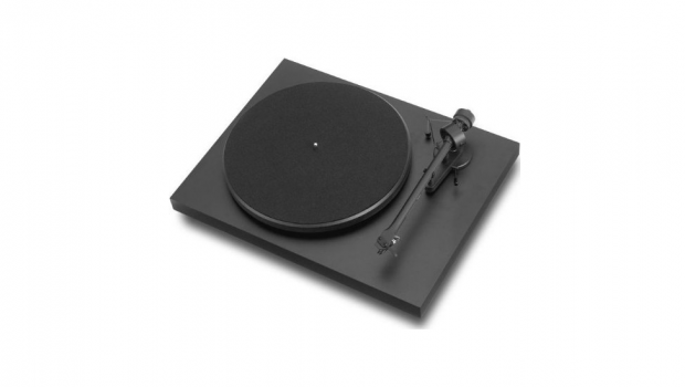 Pro-Ject Debut III Manueller Plattenspieler