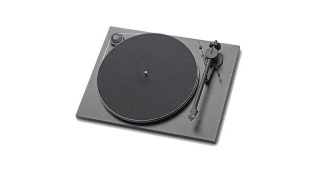 Pro-Ject Essential Basic Plattenspieler